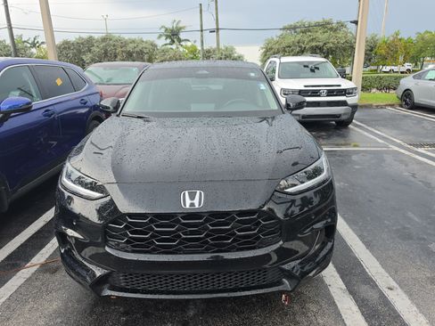 Used 2025 Honda HR-V EX-L image 2