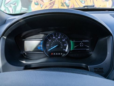 Used 2018 Ford Explorer Limited FWD image 25