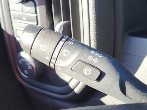 Used 2024 Chevrolet Silverado 2500 Custom w/ Custom Value Package image 39