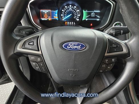 Used 2019 Ford Fusion S image 18