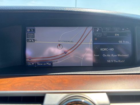 Used 2013 Lexus LS 460 AWD w/ Comfort Pkg image 19