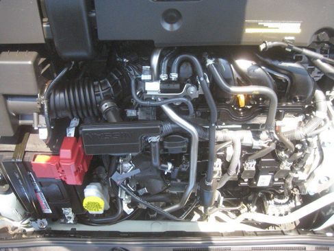 Used 2024 Nissan Sentra SV w/ All-Weather Package FWD image 12
