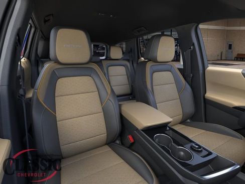 New 2026 Chevrolet Equinox ACTIV w/ Convenience Package III FWD image 18