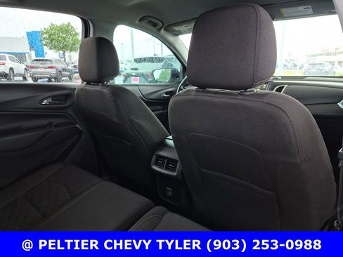 Used 2019 Chevrolet Equinox LT image 16