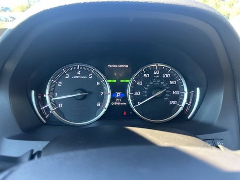 Used 2019 Acura MDX SH-AWD image 26