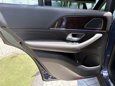 Certified 2025 Mercedes-Benz GLE 350 4MATIC image 12