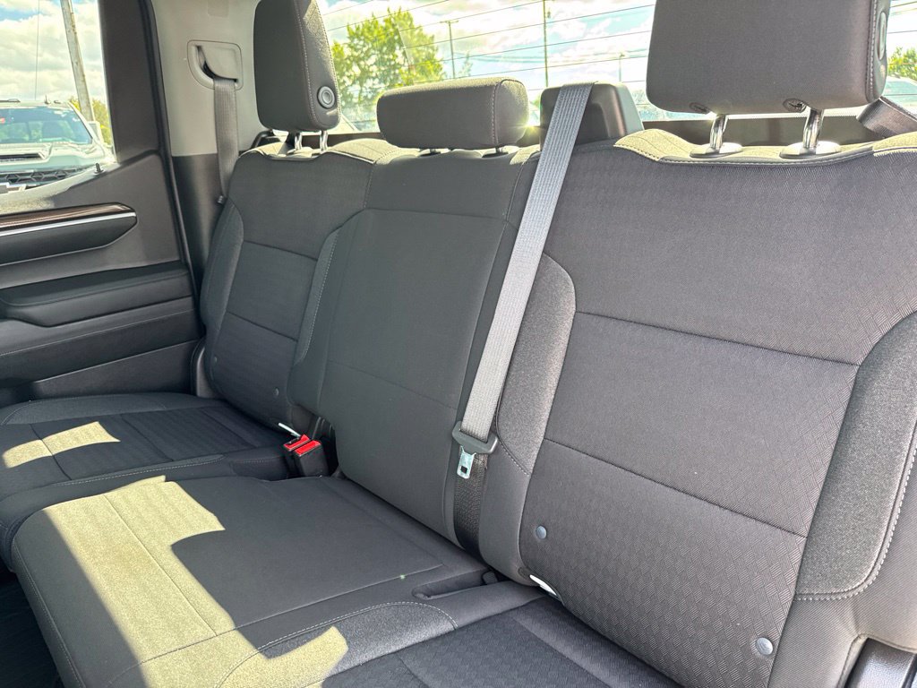 Used 2022 Chevrolet Silverado 1500 RST AWD/4WD image 20