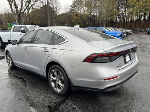 Used 2024 Honda Accord EX image 7