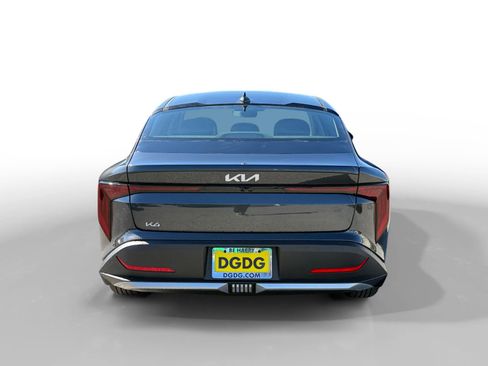 New 2026 Kia K4 LXS image 4