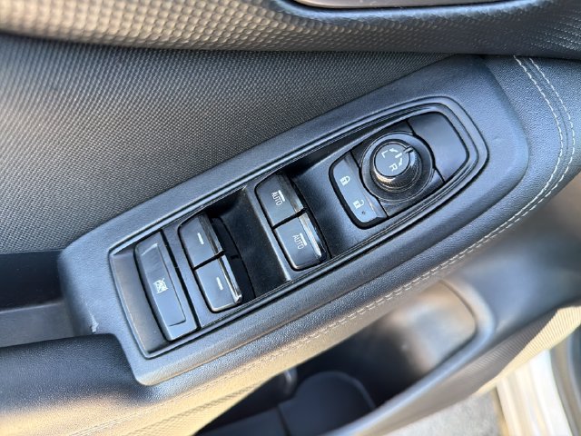 Used 2024 Subaru Forester Premium AWD/4WD image 17