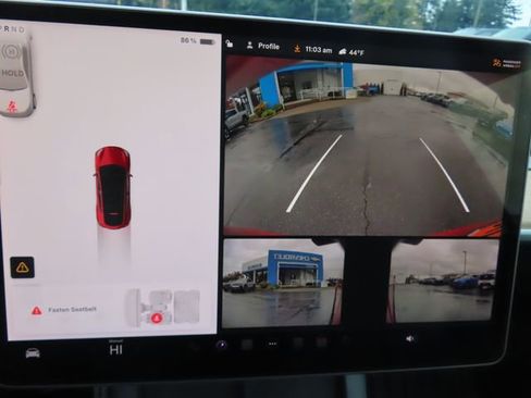 Used 2022 Tesla Model Y Performance AWD/4WD image 23