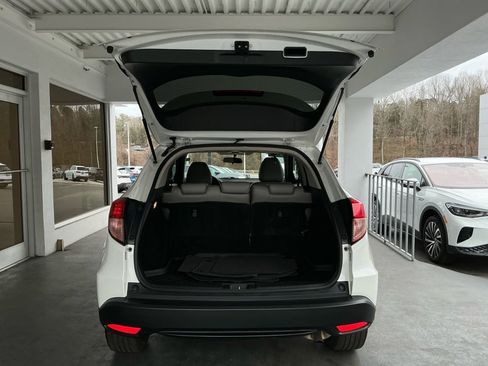 Used 2016 Honda HR-V EX image 18