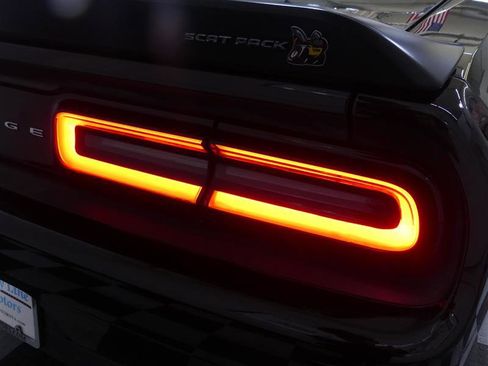 Used 2022 Dodge Challenger R/T Scat Pack w/ Shaker Package RWD image 15