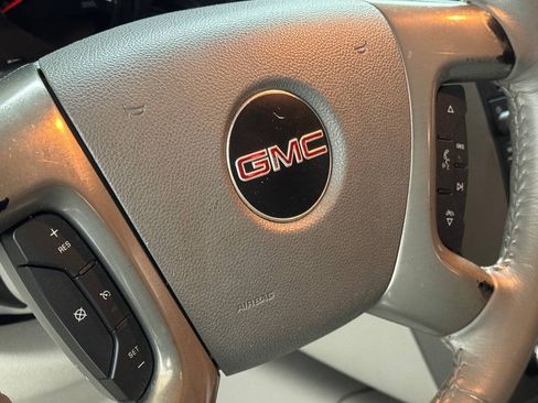 Used 2010 GMC Yukon SLT RWD image 49