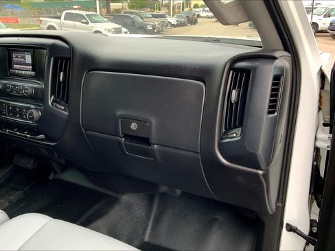 Used 2015 Chevrolet Silverado 2500 W/T w/ WT Convenience Package image 18