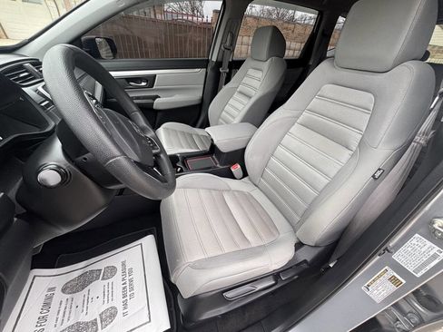 Used 2019 Honda CR-V LX image 37