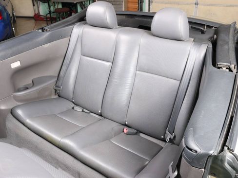 Used 2006 Toyota Solara SLE FWD image 36
