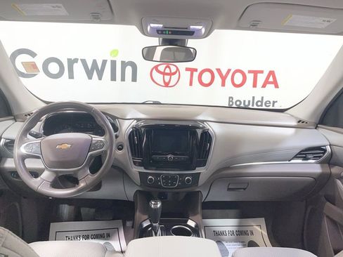Used 2020 Chevrolet Traverse LT AWD/4WD image 17