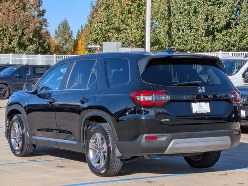 Certified 2023 Honda Pilot EX-L image 8