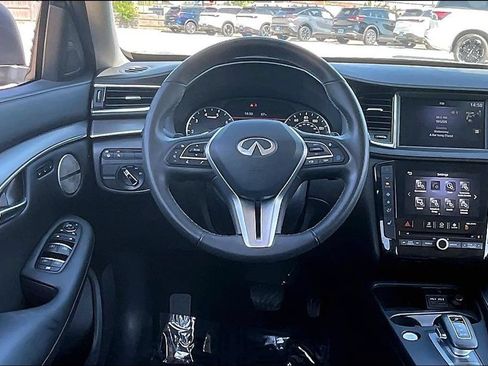 Certified 2023 INFINITI QX50 Luxe AWD/4WD image 17