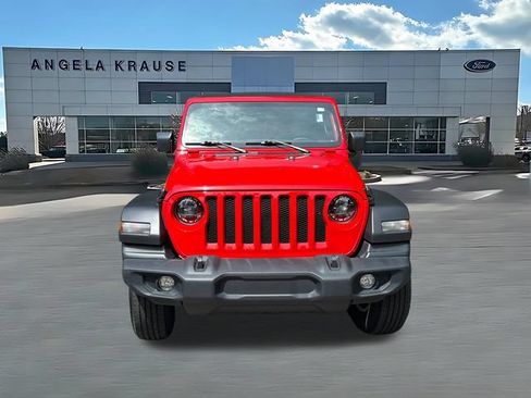 Used 2023 Jeep Wrangler Sport AWD/4WD image 2