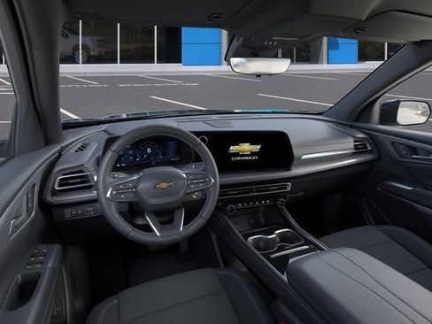 New 2026 Chevrolet Traverse LT w/ Driver Confidence Package FWD image 15