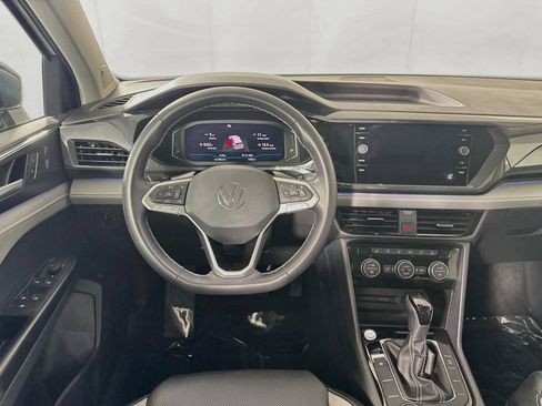 Certified 2023 Volkswagen Taos SEL AWD/4WD image 22