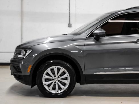 Used 2018 Volkswagen Tiguan SE image 16
