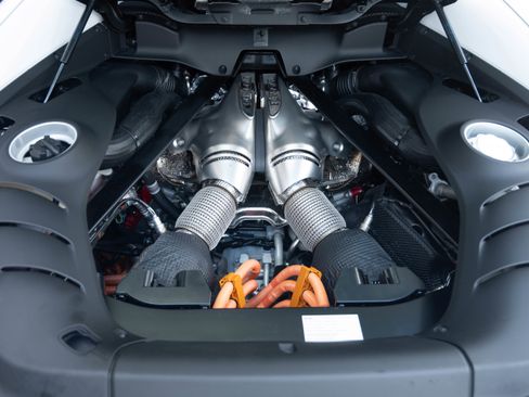 Used 2023 Ferrari 296 GTB Base image 23