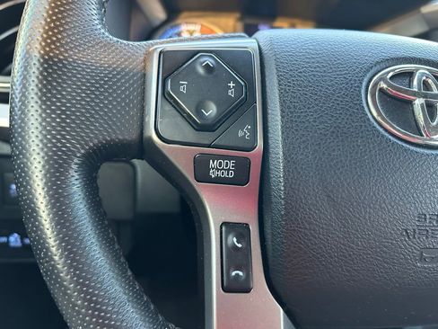 Used 2021 Toyota Tacoma SR5 RWD image 20