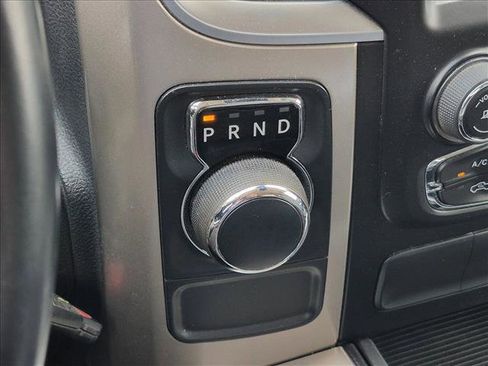 Used 2015 RAM 1500 Lone Star RWD image 15