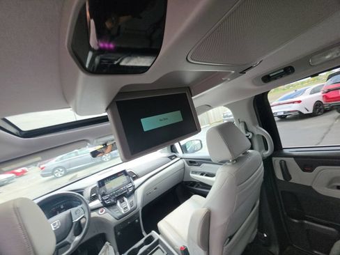Used 2018 Honda Odyssey EX-L image 26