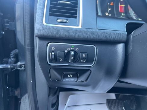 Used 2014 Volvo XC60 T6 image 23