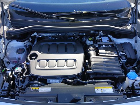 New 2026 Volkswagen Tiguan SE R-Line FWD image 21