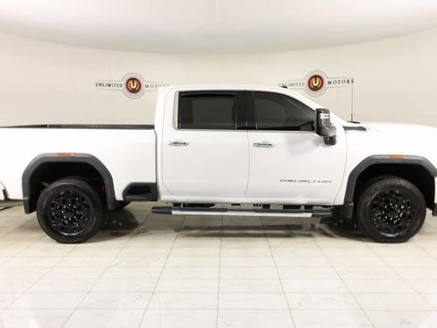 Used 2021 GMC Sierra 3500 Denali w/ Denali Ultimate Package image 2