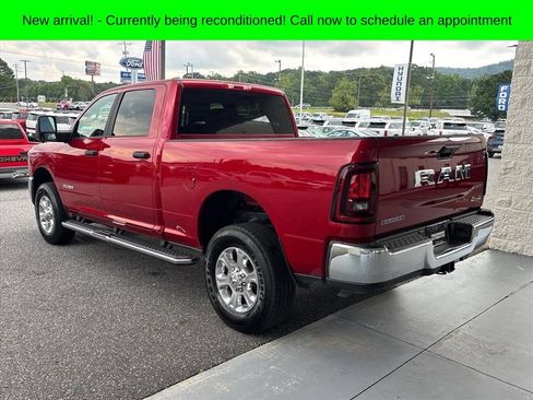 Used 2026 RAM 2500 Big Horn AWD/4WD image 2