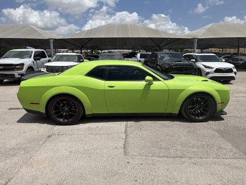 Used 2019 Dodge Challenger R/T Scat Pack RWD image 6