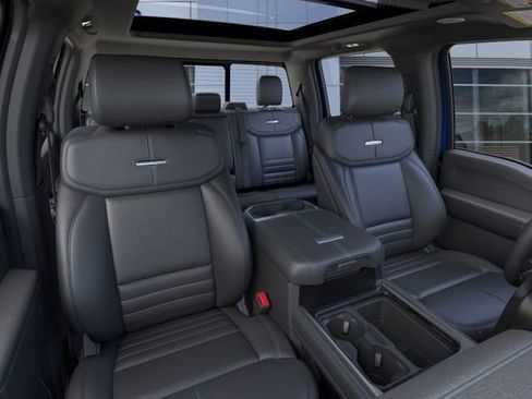 New 2026 Ford F250 Platinum w/ FX4 Off-Road Package image 10
