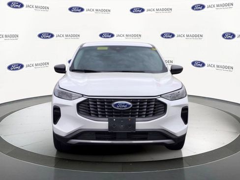 Certified 2023 Ford Escape Active AWD/4WD image 8