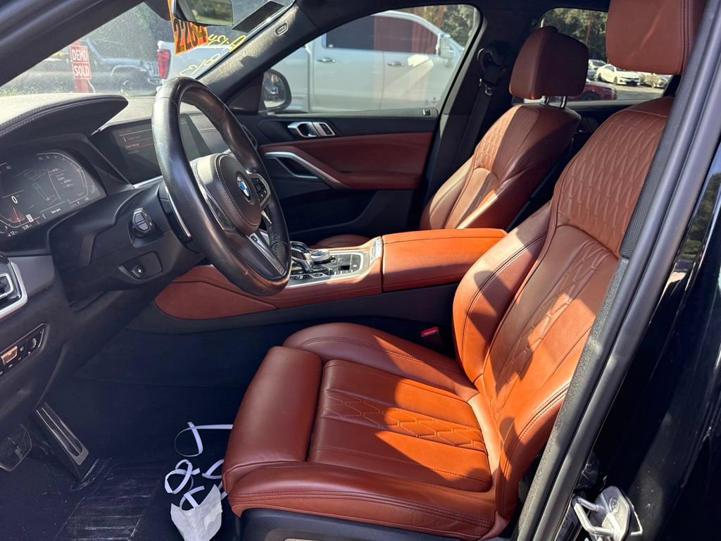 Used 2023 BMW X6 xDrive40i w/ M Sport Package AWD/4WD image 6