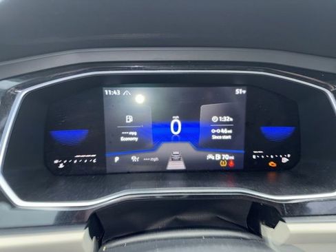 Used 2022 Volkswagen Jetta SE image 6