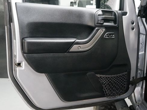 Used 2016 Jeep Wrangler Unlimited Sport w/ Quick Order Package 24S image 21