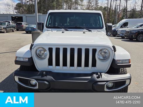 Used 2022 Jeep Wrangler Unlimited Sahara w/ Cold Weather Group AWD/4WD image 2