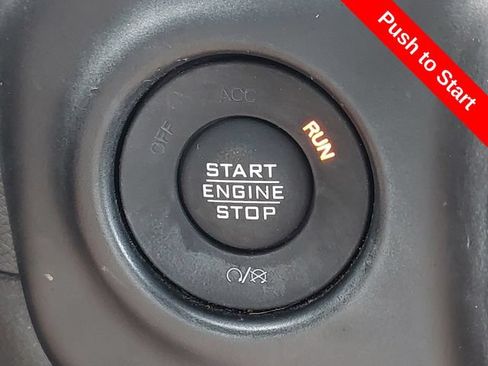 Used 2022 Jeep Wrangler Unlimited Sport AWD/4WD image 21