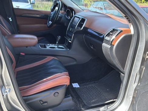 Used 2012 Jeep Grand Cherokee Overland Summit RWD image 20