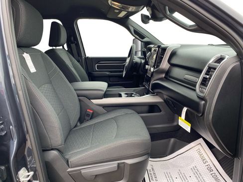 New 2026 RAM 2500 Big Horn AWD/4WD image 17