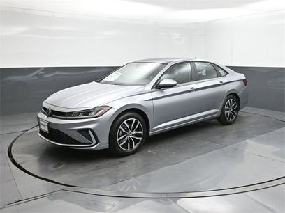 New 2025 Volkswagen Jetta SE