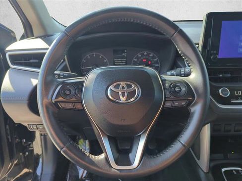 Used 2024 Toyota Corolla Cross LE AWD/4WD image 12