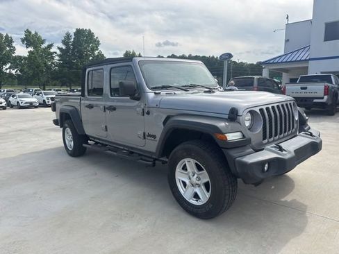 Used 2020 Jeep Gladiator Sport w/ Quick Order Package 24S AWD/4WD image 7
