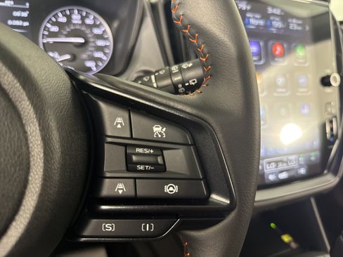 Used 2025 Subaru Crosstrek 2.5i Limited w/ Crosstrek Mirror Package image 28